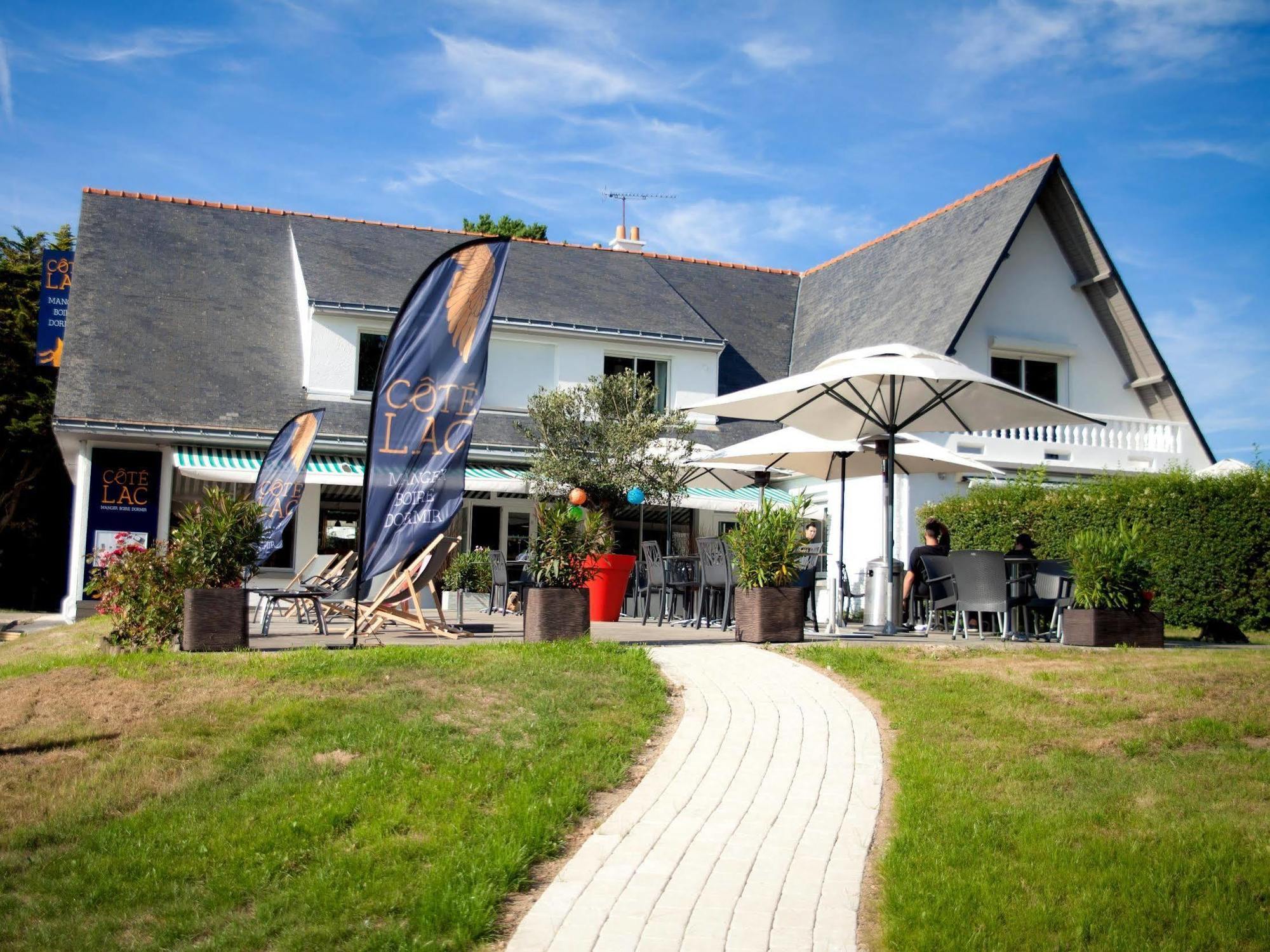 Hotel Restaurant Logis Cote Lac Savenay Luaran gambar